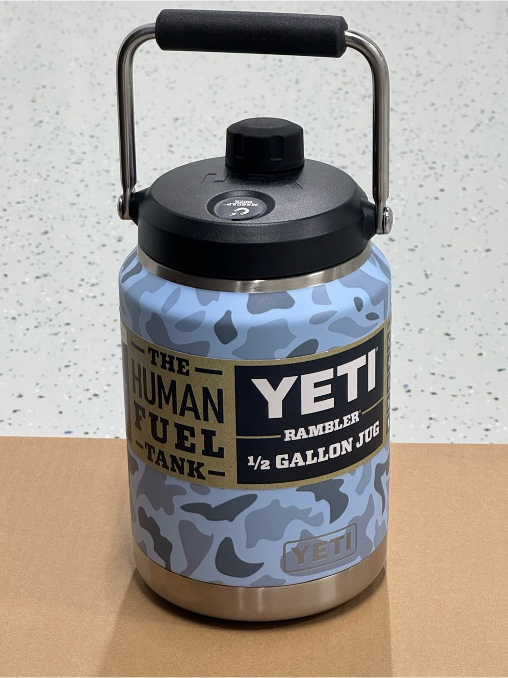 Yeti Rambler 1/2 Gallon Jug Blue Camo | New